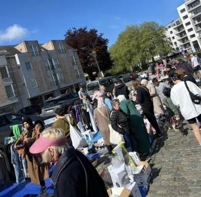 Brocante Parvis du Cimetière de Bruxelles